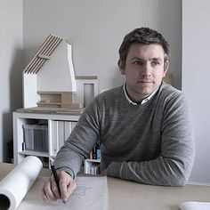 AI一键生成海报和同类产品比，有何不同？